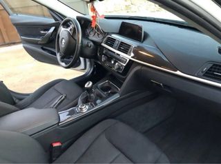 BMW 318 f30 año 2016