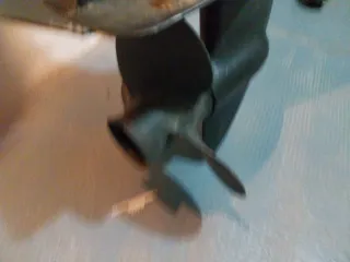 Motor fueraborda Mercury 8CV