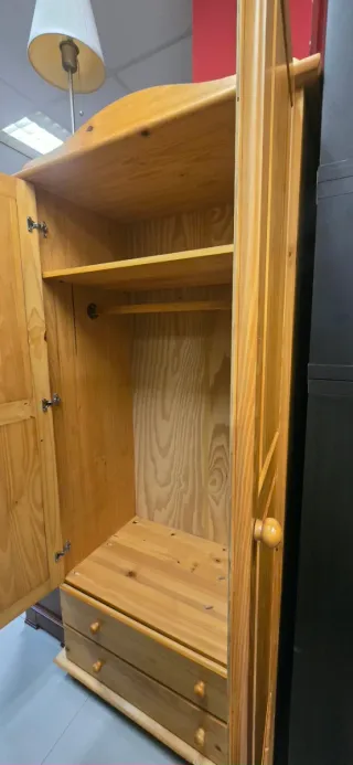 Armario 2 puertas pino