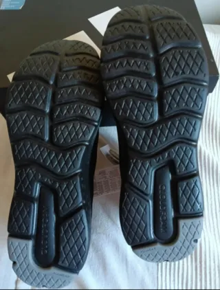 Zapatillas Adidas Negras sin cordones