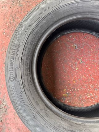 Neumático CONTINENTAL VANCOECO 215/65R16C