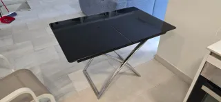Mesa extensible cristal negra regulable altura