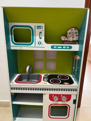 Cucina per bambini in legno