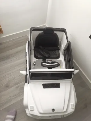 Coche Eléctrico Mercedes AMG Blanco