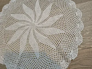 Centrotavola uncinetto fatto a mano