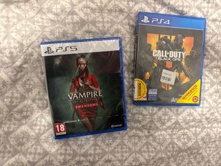 Juegos PS5 Vampire y PS4 Call of Duty