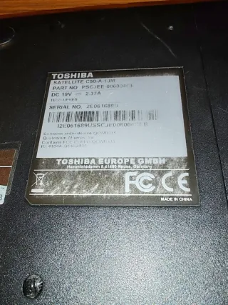 Portátil Toshiba Satellite C50-A-1JM Negro