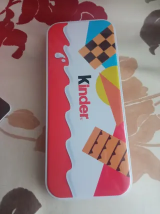 Kit Scuola Kinder & Estathe nuovo