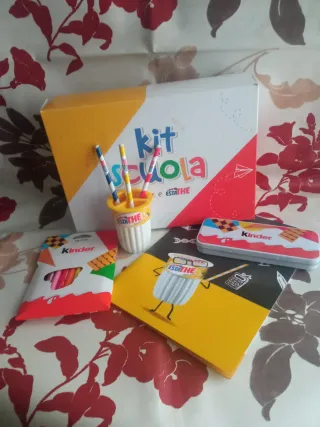 Kit Scuola Kinder & Estathe nuovo