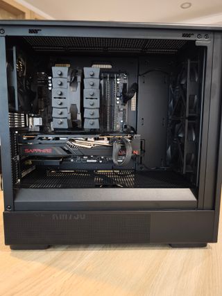 PC i7 13700 32GB DDR4 2TB NMVe RX 6700XT 12GB