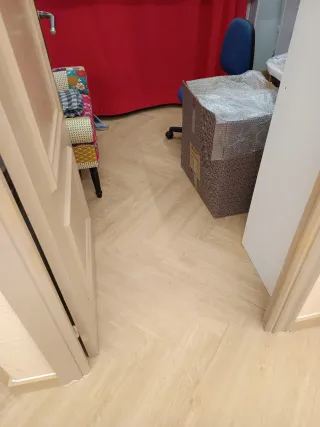 INSTALACIÓN DE SUELO EN ESPIGA - PROFESIONAL