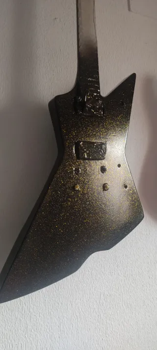 PINTA tu Guitarra Eléctrica!