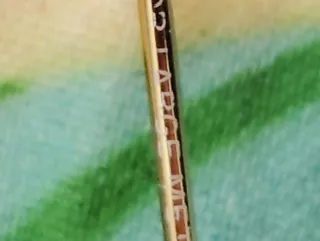 Gafas de sol doradas y multicolor