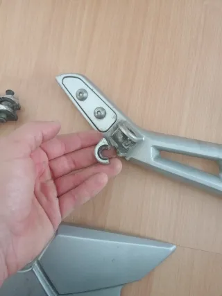 Estriberas y Soportes Moto (Reparar) Gsr 600