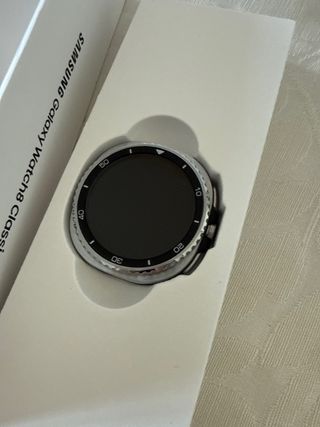 Samsung Galaxy Watch 8 Classic Negro/Plata