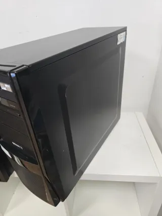 Computer da tavolo Gigabyte Nero
