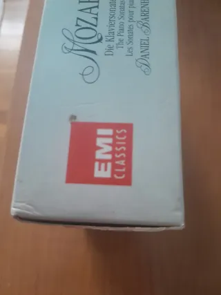 Venta solidaria: Mozart piano sonatas Barenboim