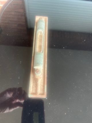 Nivel de construcción antiguo