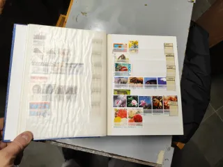 Album francobolli 703