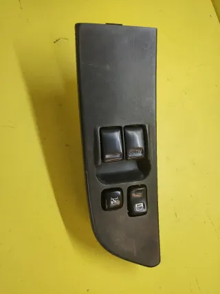 BOTONERA ELEVALUNAS NISSAN TERRANO II