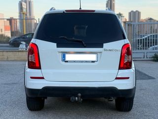 SsangYong Rexton / 7 plazas / 4x2 / 2014