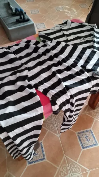 Traje de Presidiario Rayas Blanco y Negro