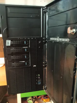 Caja PC Asus + Fuente 550W + CPU