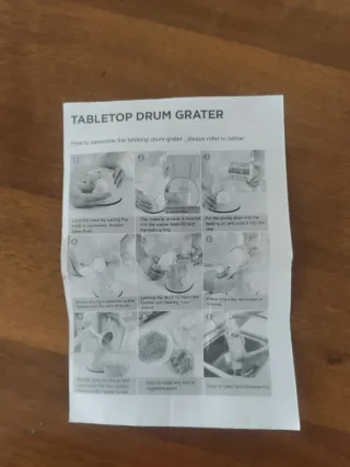 Tagliaverdure e grattugia a manovella