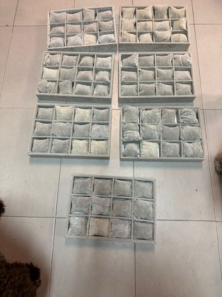 Espositore per Gioielli, Bracciali e Orologi Grigio in Velluto