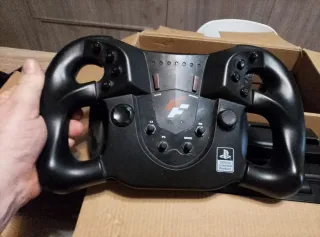 Volante + Pedaliera Flashfire PS4