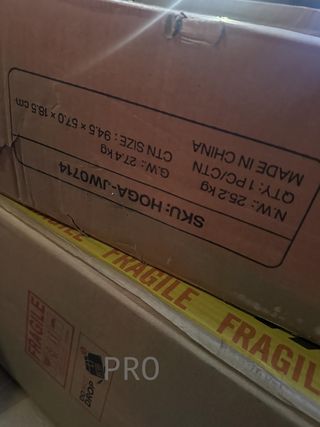 Mesa auxiliar cuadrada de madera