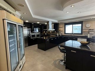 Chalet en alquiler en Elviria en Marbella