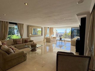 Chalet en alquiler en Elviria en Marbella