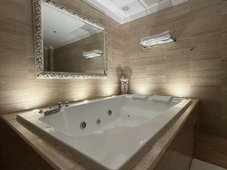 Chalet en alquiler en Elviria en Marbella