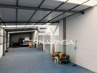 Nave industrial en venta en Sentmenat