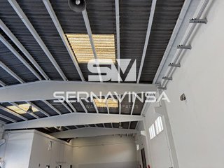 Nave industrial en venta en Sentmenat