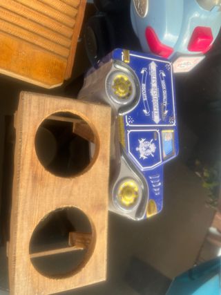 Conjunto juguetes antiguos: moto, lata y más