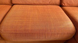 Sofá 4 plazas chaise longue color teja