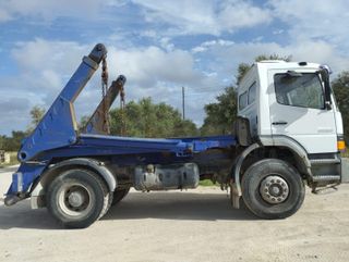 Camión Mercedes Atego