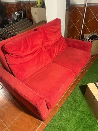 Sofá cama rojo