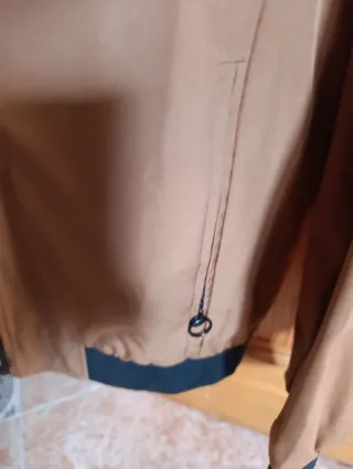 Cazadora entretiempo marrón