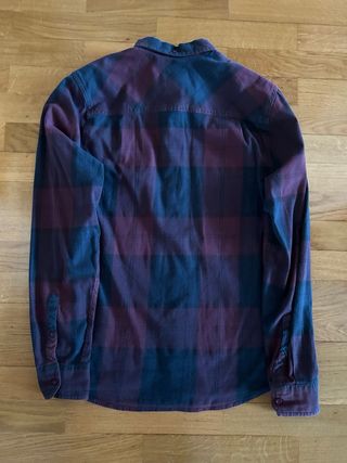 Camisa H&M cuadros roja y negra Talla M