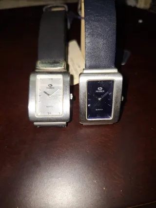 Orologi Marea Argento e Blu