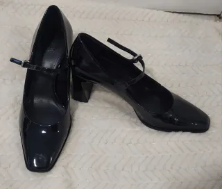 Zapatos tacón Zara Talla 37