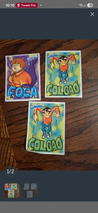 Lote de cromos y figuras