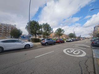 Garaje en venta en El Bercial en Getafe