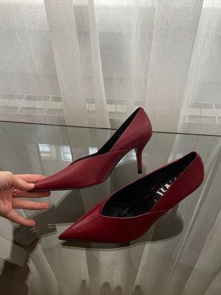 Zapatos tacón Zara rojos T38