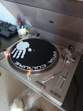 Giradiscos Akiyama DJ-2000 Argento