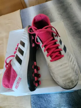 Botas de fútbol Adidas Predator