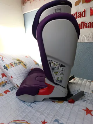 Silla de coche Britax Römer morada